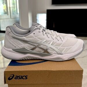 ASICS women’s volleyball shoes